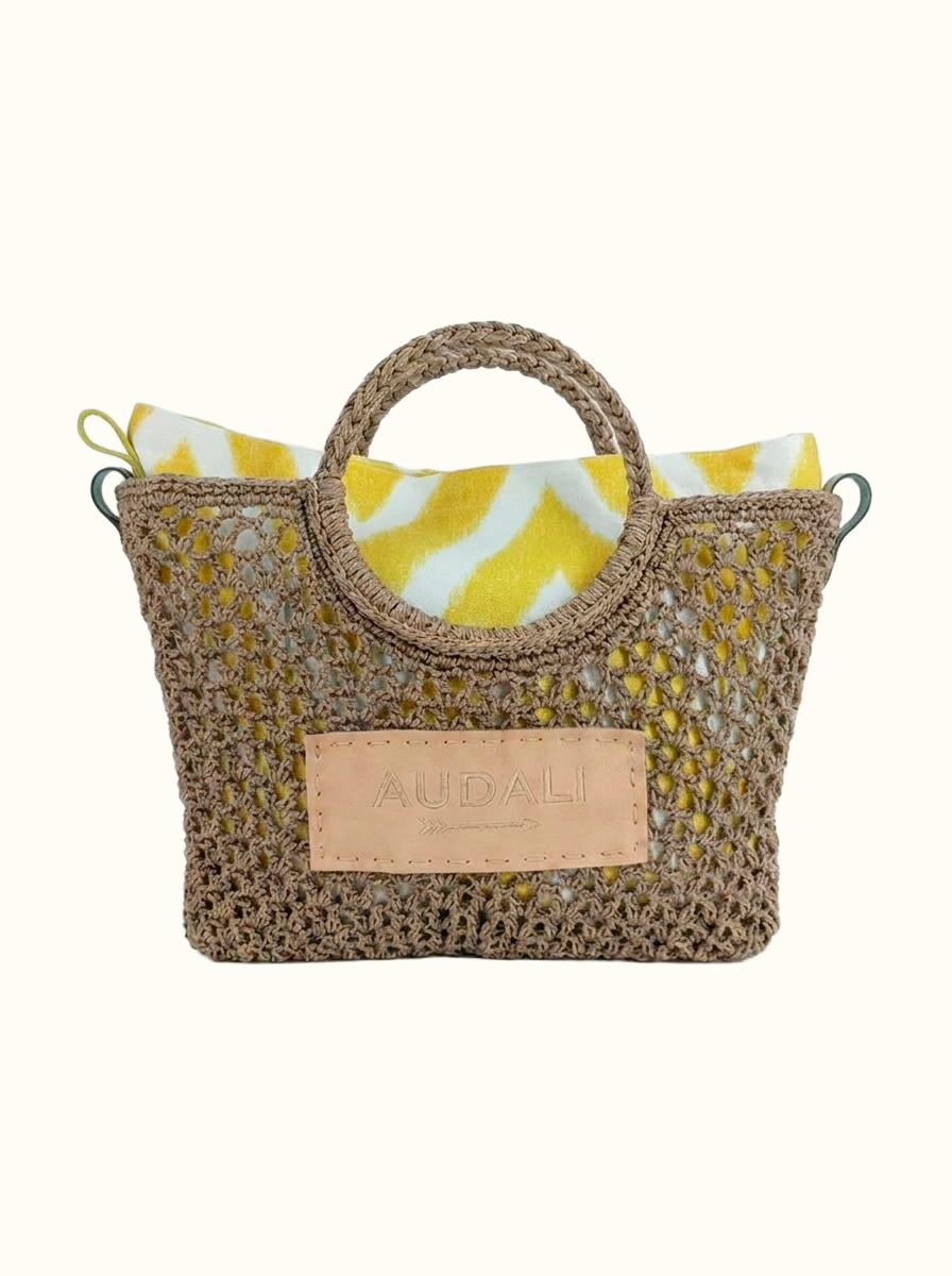 Bolso cuadrado tauphé de croché con neceser - Audali