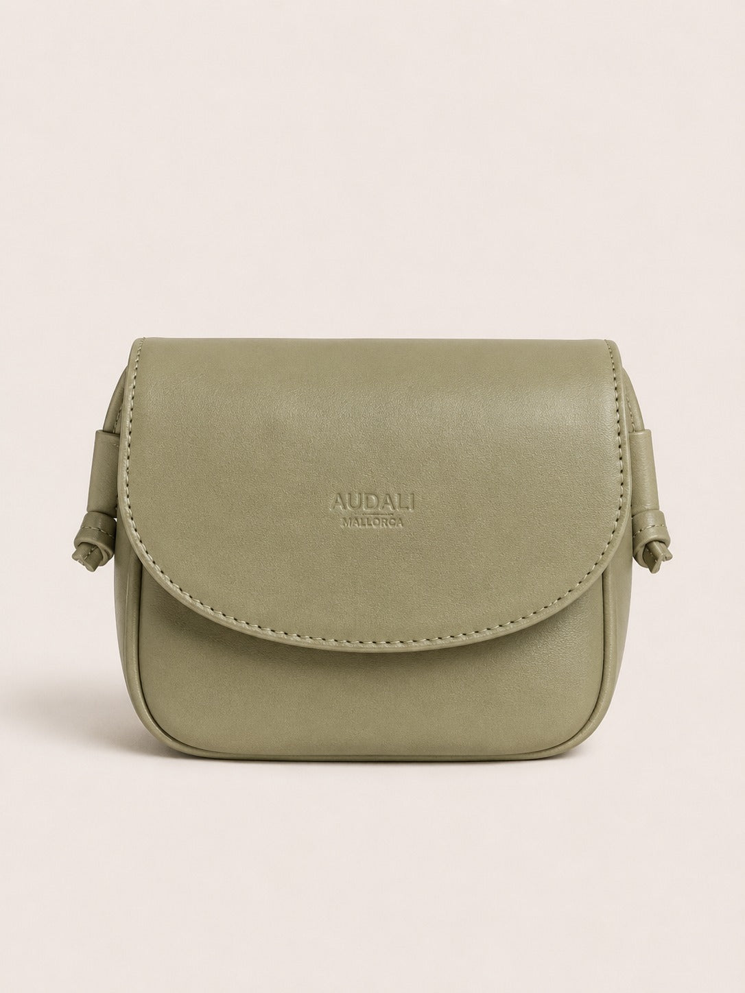Bolso de Piel Solapa Audali