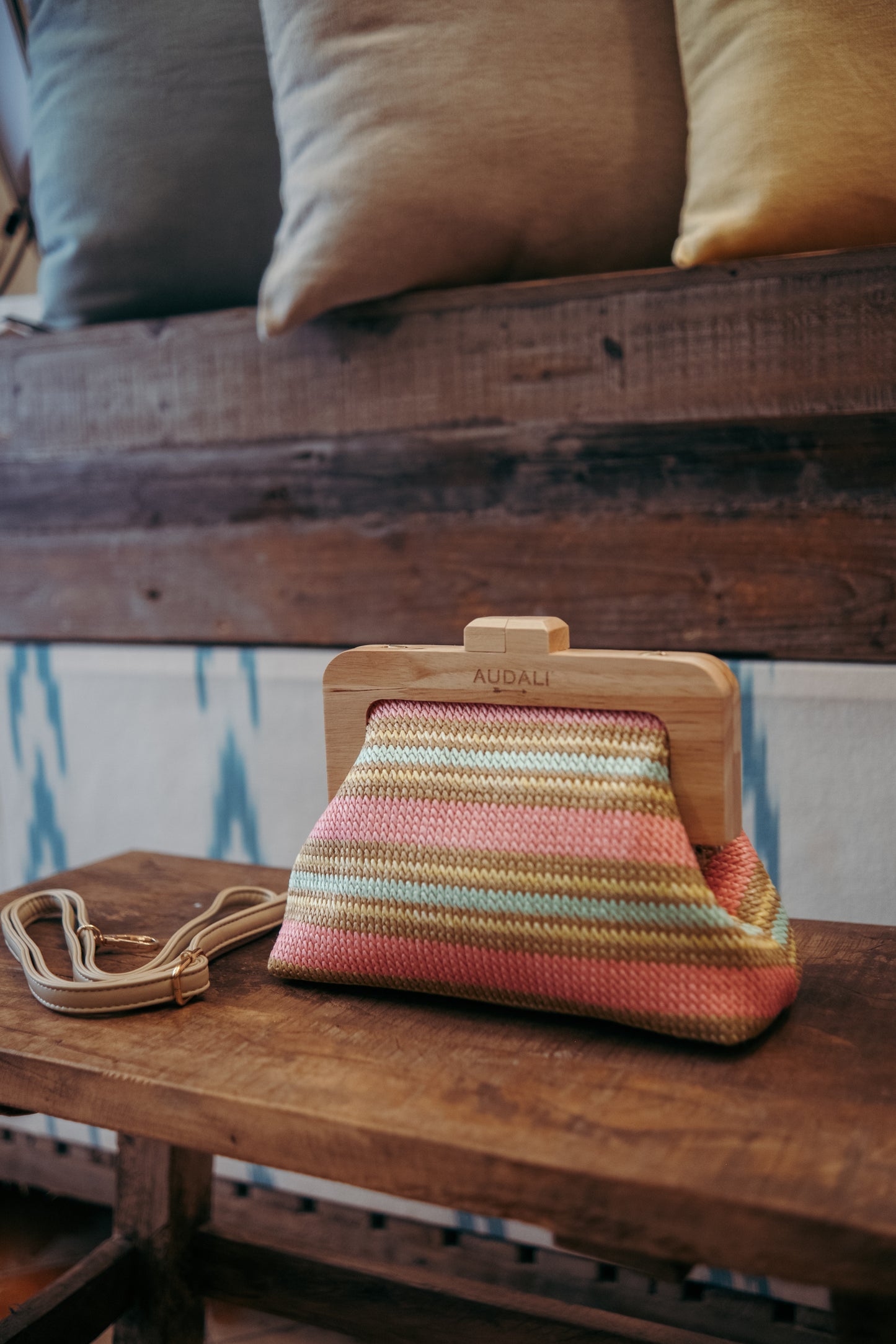 Bolso de Mano con correa - Audali