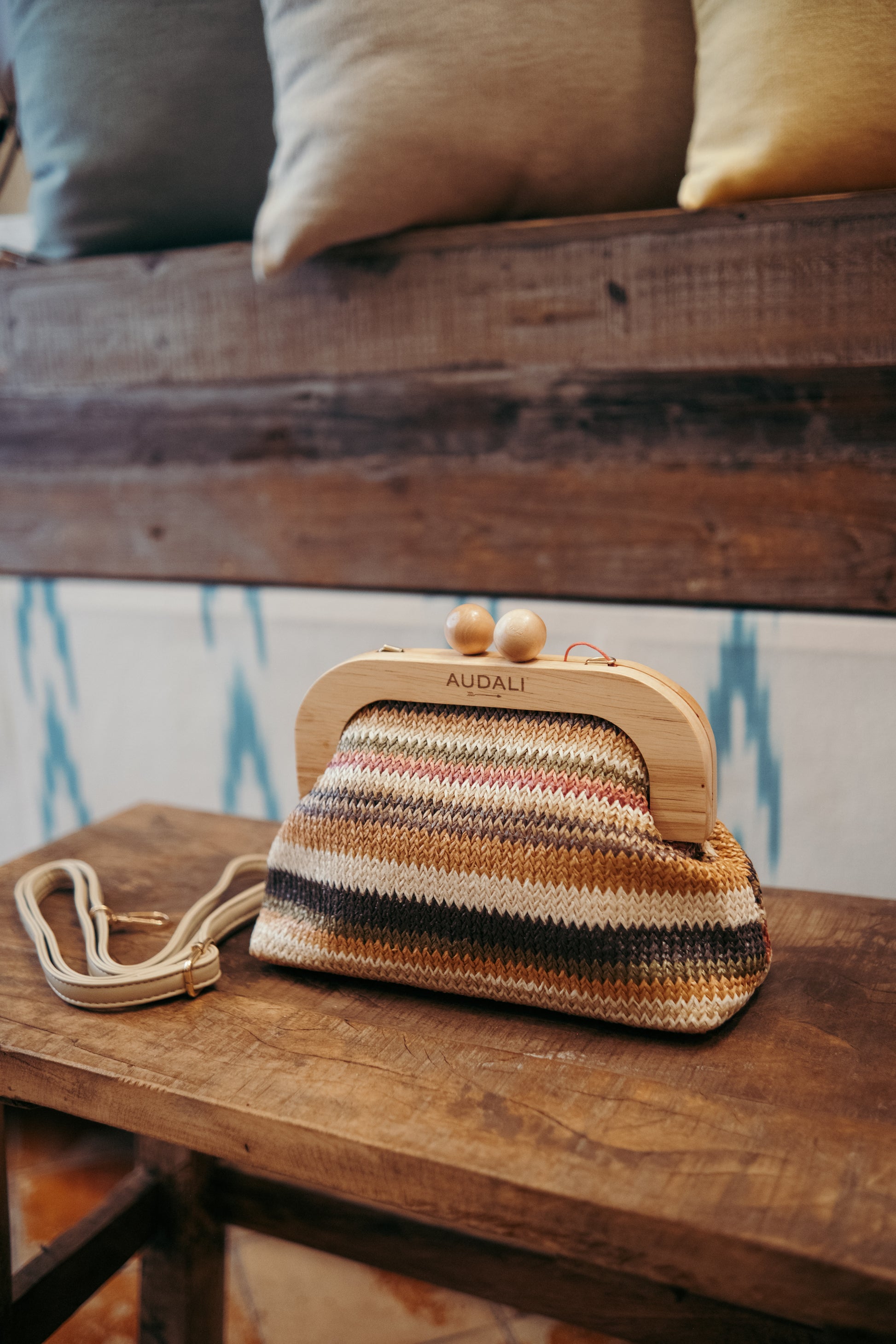 Bolso de Mano con correa - Audali