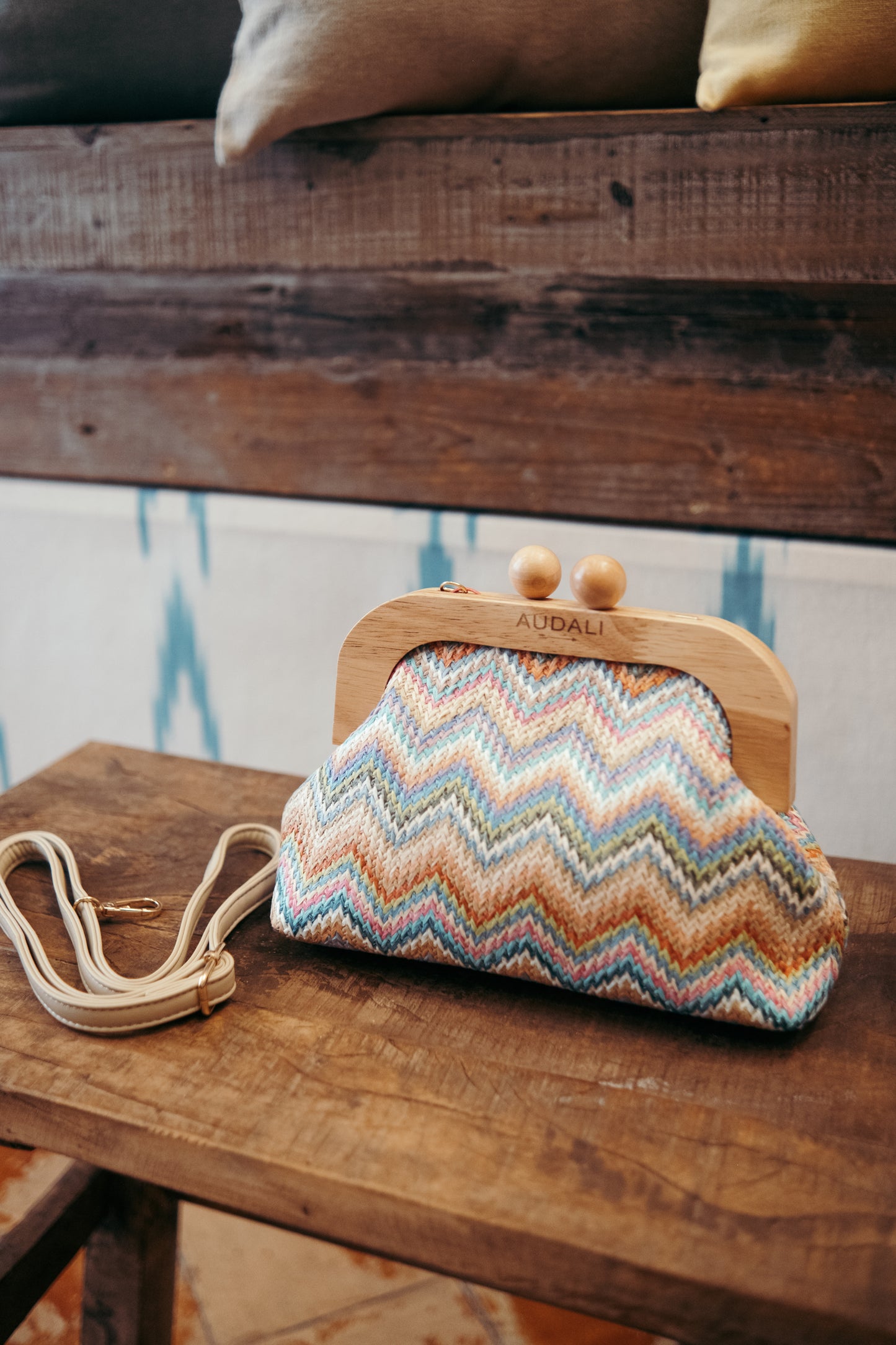 Bolso de Mano con correa - Audali