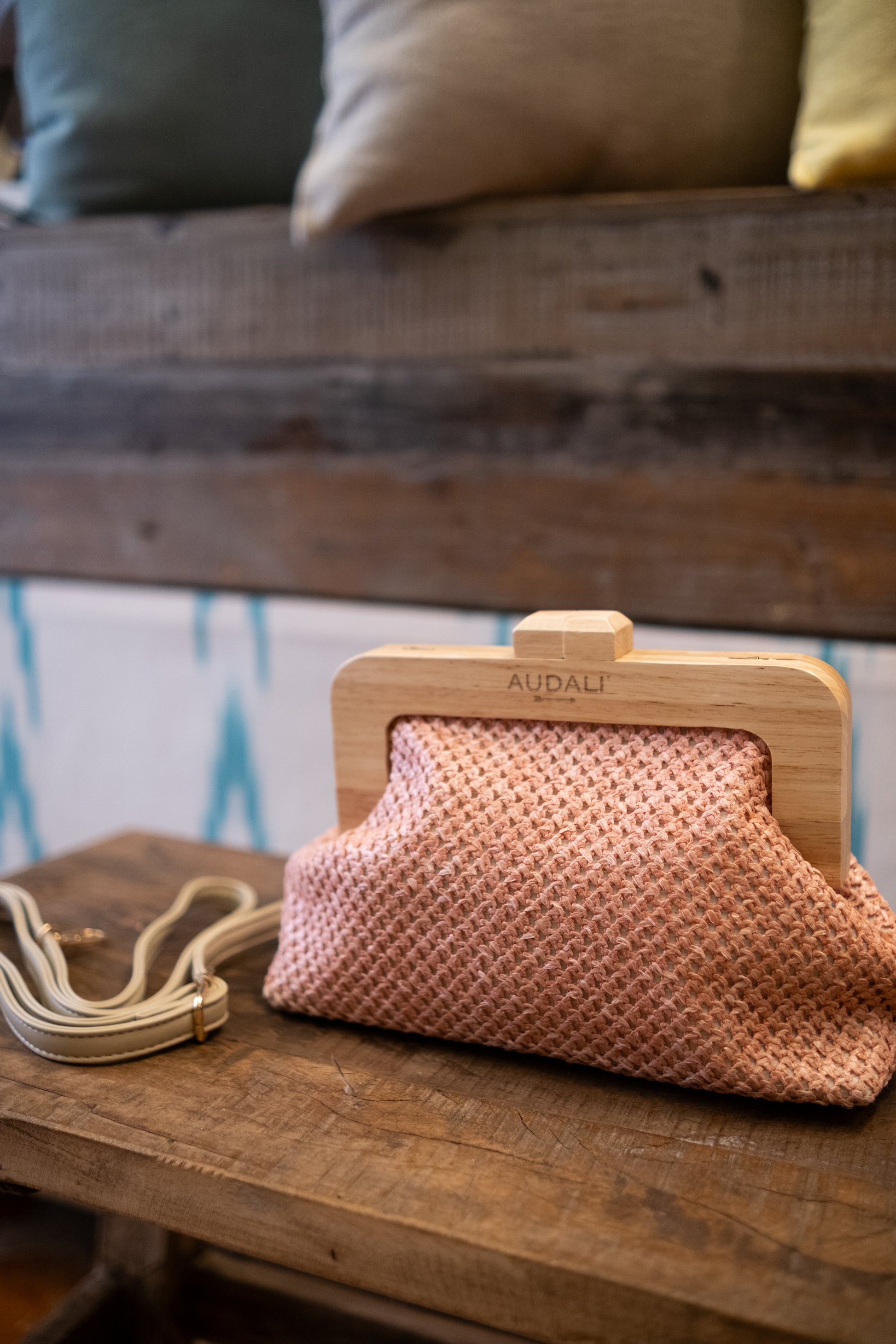 Bolso de Mano con correa - Audali