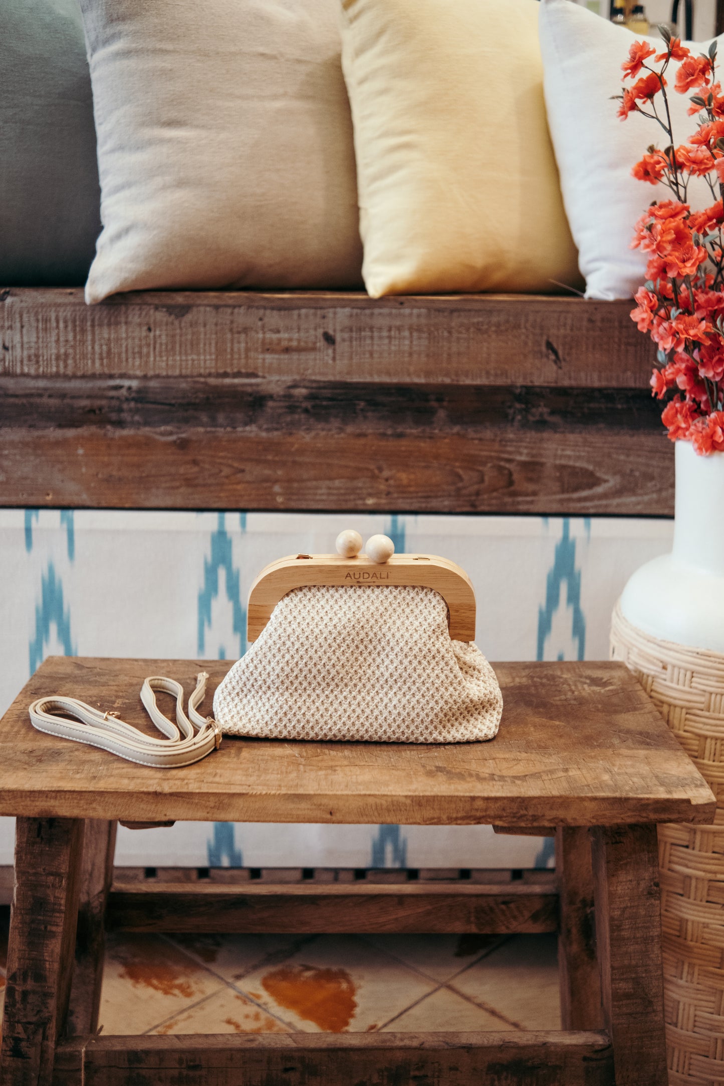 Bolso de Mano con correa - Audali
