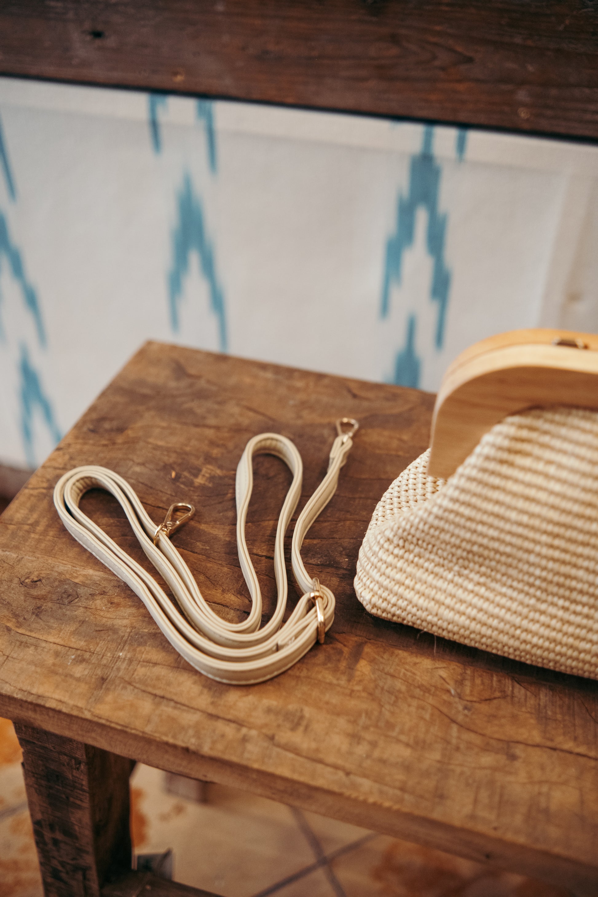 Bolso de Mano con correa - Audali